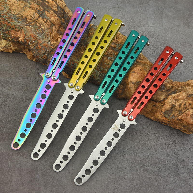 不锈钢蝴蝶刀练习刀美国蝴蝶梳子CSgo户外训练刀折叠训练梳未开刃