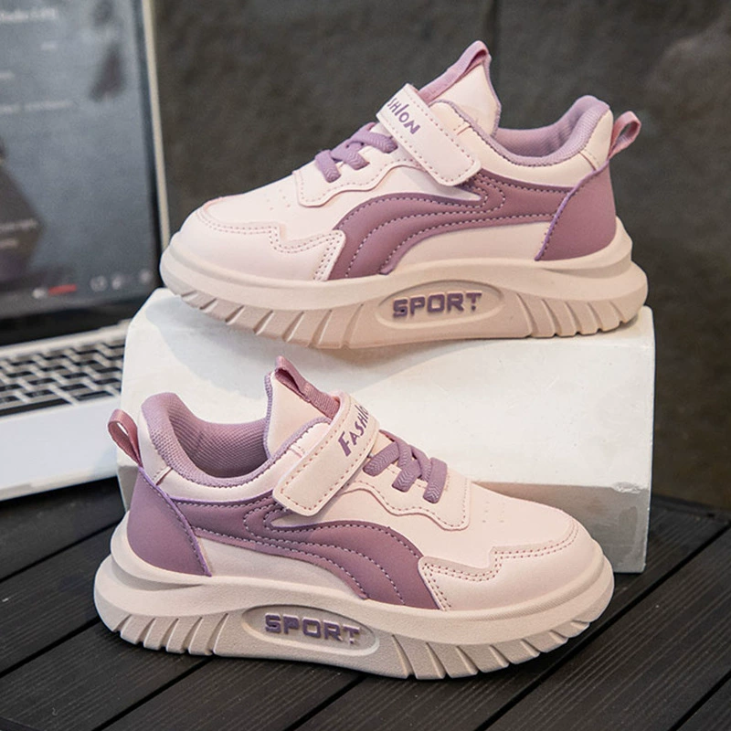 Кроссовки для девочек, детская спортивная обувь на мягкой подошве, весенне-осенняя новая модная детская обувь, универсальные нескользящие кроссовки для маленьких девочек.