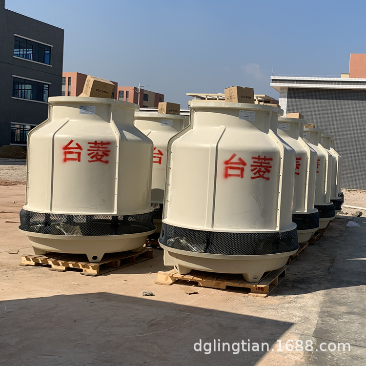 工业冷却塔现货供应 10吨水塔 玻璃钢逆流圆形冷却塔 注塑机应用