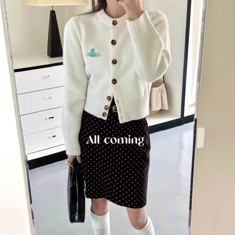 Knitted Cardigan with Saturn Embroidery, Single-Breasted, Versatile Design, Trendy Style, Versatile Sweater with Hood