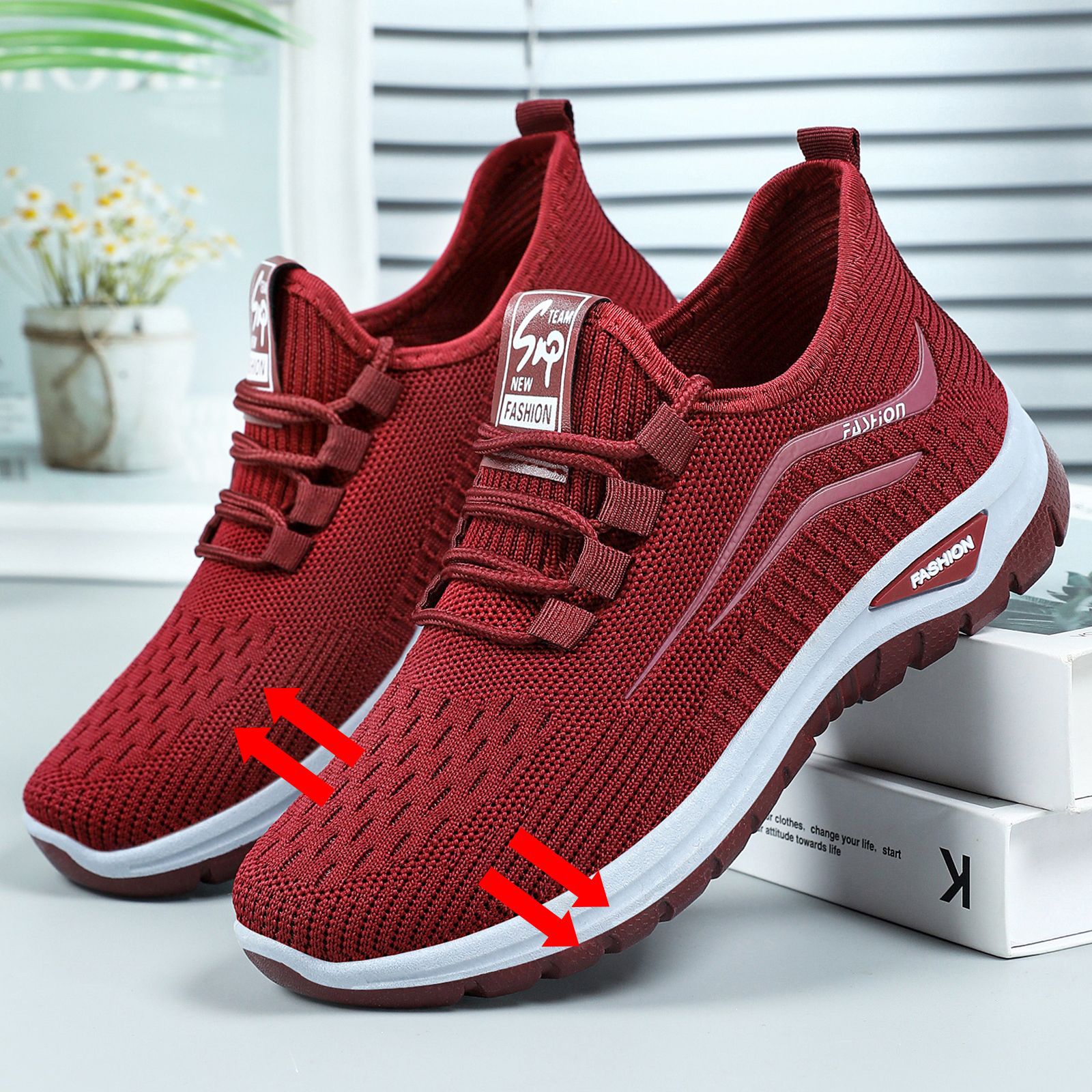Zapatillas deportivas para mujer, nuevos modelos de primavera, calzado transfronterizo, venta al por mayor de calzado femenino, zapatillas casuales transpirables de tejido Flyknit, zapatillas versátiles de malla.