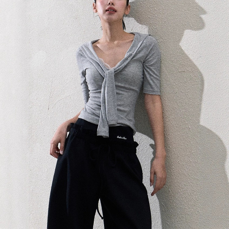 Oakmoo Basic/Original Perception Slimming Look Waist V Neck Half-Sleeved/Sleeveless T-Shirt Top