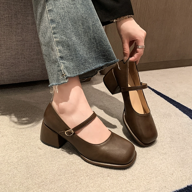 Туфли Мэри Джейн, женские осенние туфли 2024, новые вечерние туфли с французским ремешком в стиле ретро, маленькие кожаные туфли на толстом каблуке, туфли на высоком каблуке