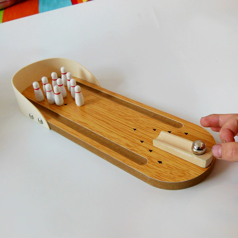 迷你保龄球 Wooden board game, toy from natural wood, family style