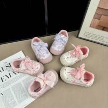 �F��Ůͯ�\��Ь�ɐۿ�ͨ���eЬ26���¿ͯܛ�׷���СŮ������Ь