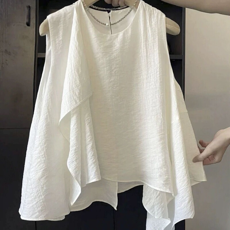 Korean-Style White Irregular Ruffled Sleeveless Vest Shirt for Women, New Summer Design, Niche Versatile Top Korean-Style White Irregular Ruffled Sleeveless Vest Shirt for Women, New Summer Design, Niche Versatile Top