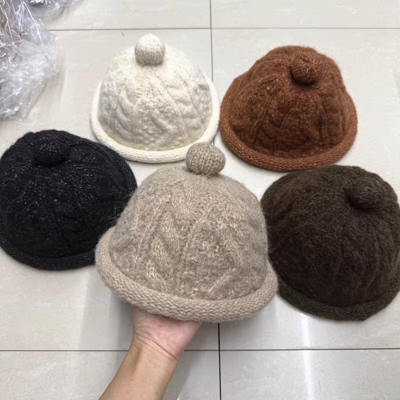 可爱减龄小毛球纯色麻花针织毛线帽子女秋冬保暖卷边针织帽地主帽|undefined