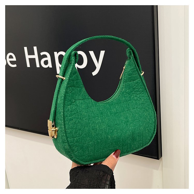 198g Weight Nylon Lining Material Sewing Thread Fashion Element Zipper Closure Type Single Shoulder Strap Strap Type Handbag Bags Type Holiday, Daily Occasion Polyester Material Solid Color Pattern All Seasons Season Women's Gender Classic Style, Streetwear Style Square Shape Medium Size Women's Medium Polyester Solid Color Classic Style Streetwear Sewing Thread Square Zipper Handbag 20