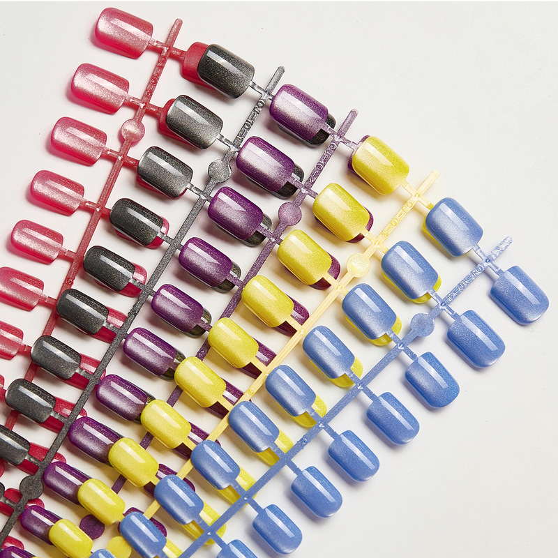 Amazon's Best-Selling 216-Piece Set of Artificial Nails, Almond-Shaped Matte Cat-Eye Press-On Nail Decorations Amazon's Best-Selling 216-Piece Set of Artificial Nails, Almond-Shaped Matte Cat-Eye Press-On Nail Decorations
