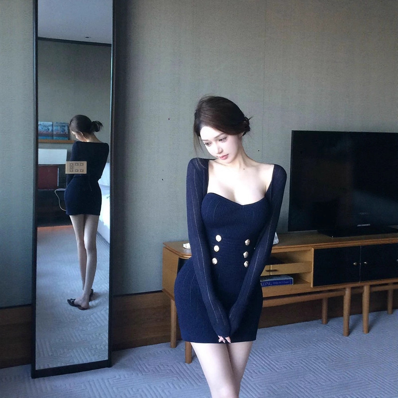 Autumn and Winter High-Twist Core-Spun Yarn Sexy Gold Button Xiaoxiangfan Style Long-Sleeved Cardigan Tube Top Hip-Hugging Dress Suit Autumn and Winter High-Twist Core-Spun Yarn Sexy Gold Button Xiaoxiangfan Style Long-Sleeved Cardigan Tube Top Hip-Hugging Dress Suit