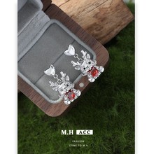 原创神龙镶钻耳环女小众清新高级感925银针耳钉精致时尚设计耳饰