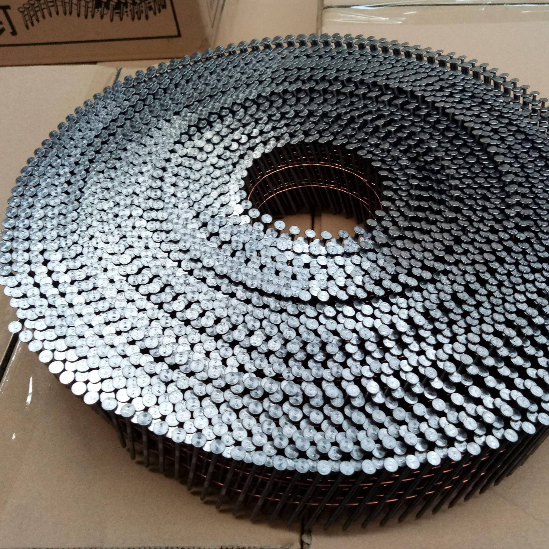 脚墩托盘包装箱自动化设备气动卷钉枪用大盘卷钉厂家供应批发