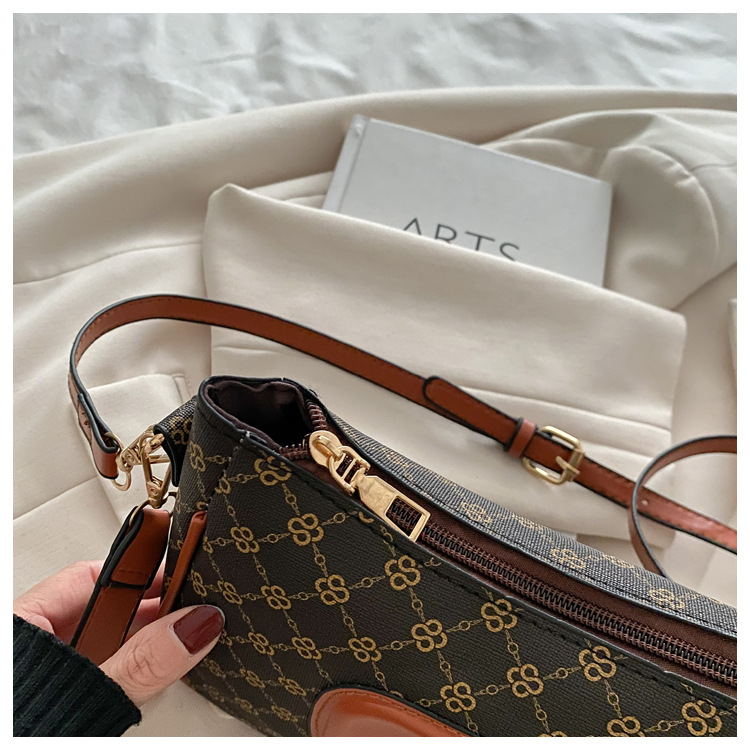 Cross-border retro trend small square bag for women, new fashionable printed French small square bag, niche and stylish single-shoulder crossbody bag undefined