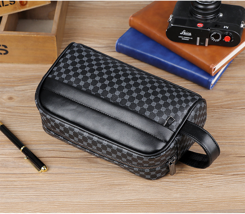 Trendy Mens Toiletry Bag For Travel - Stylish Large Capacity Clutch_voghion.com