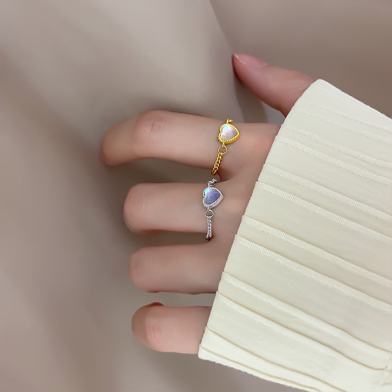 6g Weight Moonstone Inlay Material Rings Classification 1 Piece Quantity Daily Occasion Simple Style Heart Shape Copper Moonstone Rings In Bulk