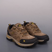 北耐磨徒步男女登山鞋越野FaceCedarMesaHigh百搭防滑透气舒适