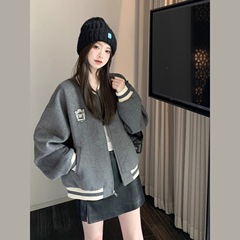 学院风小个子复古棒球服徽章撞色宽松春秋冬新款减龄大衣短外套女