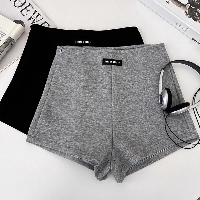 High-Waisted Slimming Casual Shorts for Women, New Spring and Summer Style, Gray Versatile Cycling Shorts, Korean-Style Loose Straight Hot Pants High-Waisted Slimming Casual Shorts for Women, New Spring and Summer Style, Gray Versatile Cycling Shorts, Korean-Style Loose Straight Hot Pants