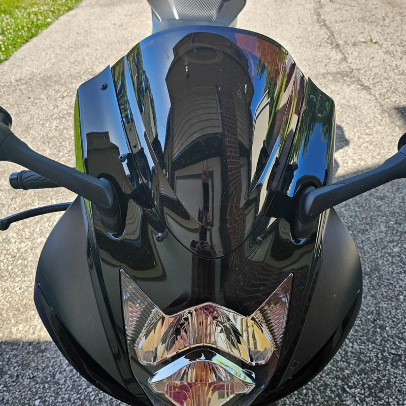 8000