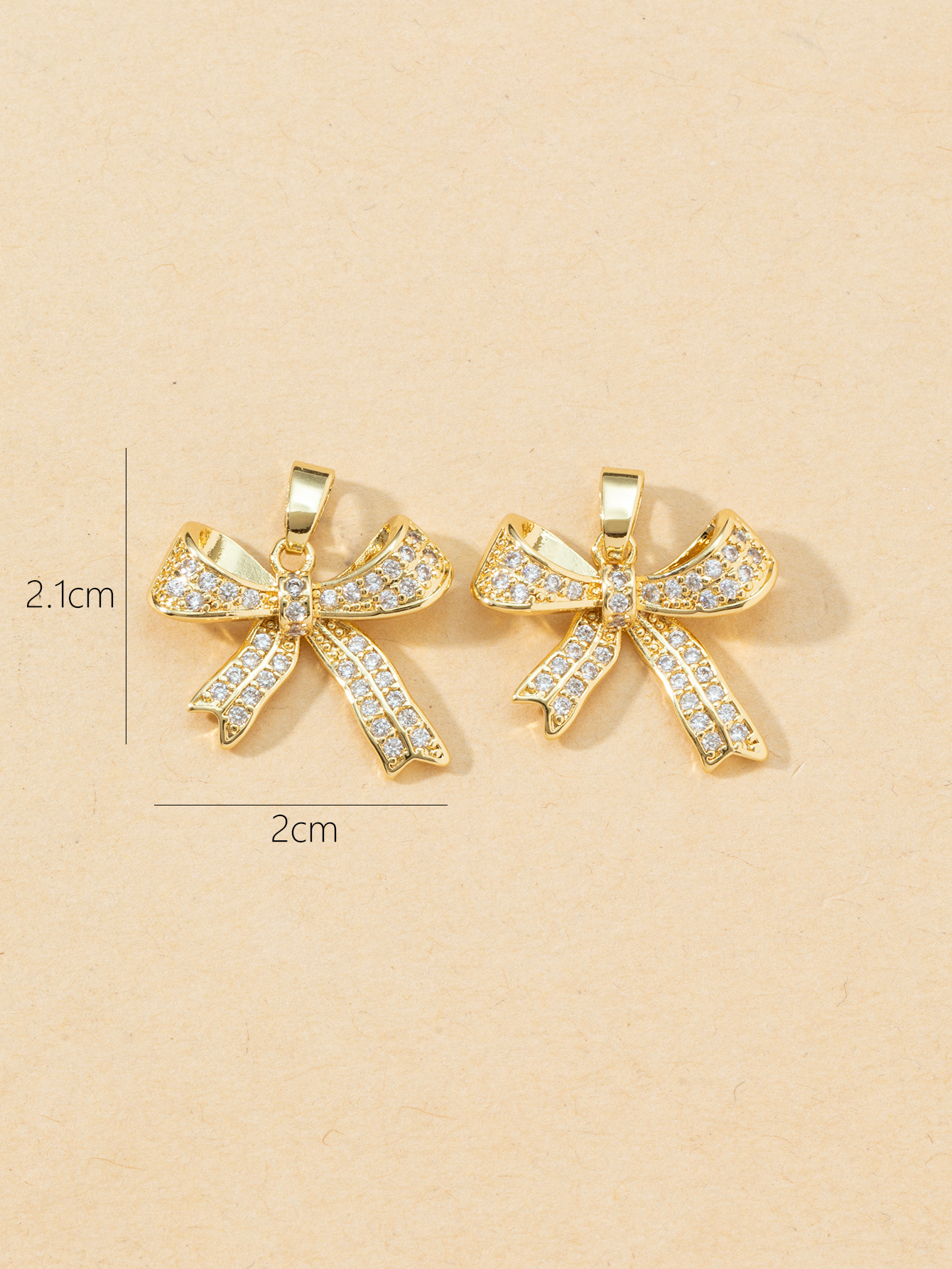 1 Piece Copper Zircon Gold Plated Bow Knot Pendant display picture 5