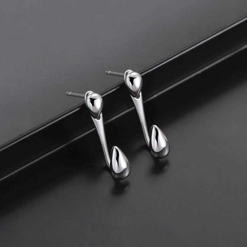 X058- [Water Drop Earrings] A pair