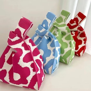 ���Ӻ���ء�����ᘿ��W���ذ�Ů���ֶY����������sˮͰ���w����