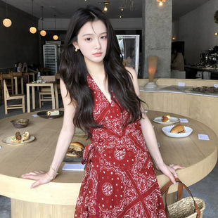 ��ʽ�͹Ŷȼ��L�Ƽt����ӡ���첱��ȹŮ�tɫϵ���Շ��М����B��ȹ