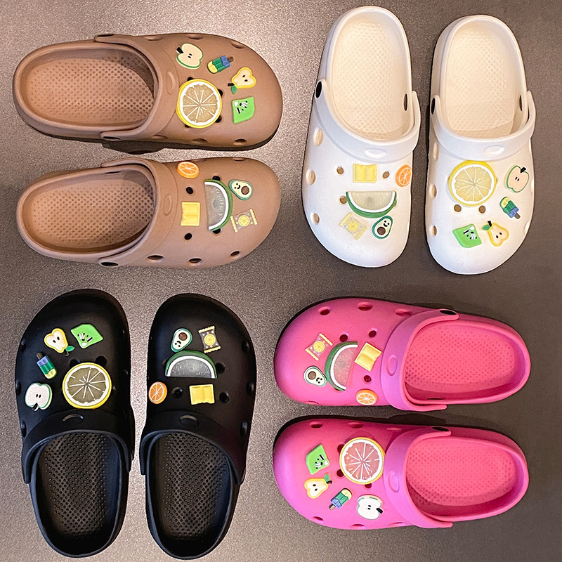 Lemon-Colored Low-Heeled Clogs for Women, Trendy Outdoor Soft-Soled Beach Shoes, Couple Style, Summer Closed-Toe Half-Slippers for Men