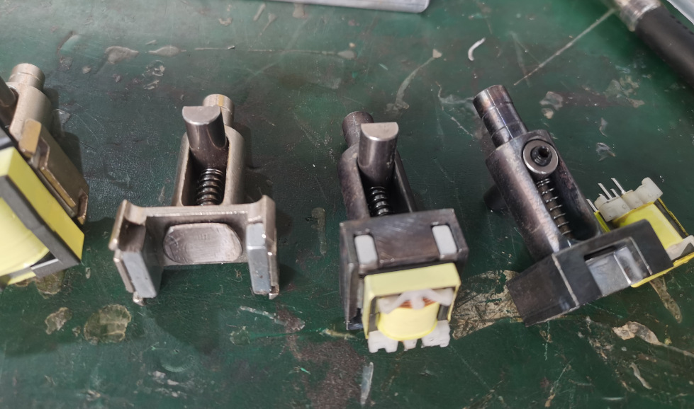 高低频变压器包胶治具自动包胶机治具包磁芯治具夹具线包包胶治具