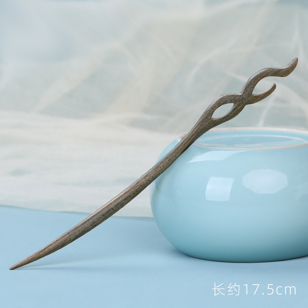 Chinese hairpin green sandalwood