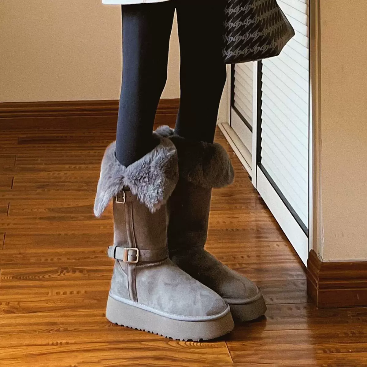 小个子厚底灰色长筒雪地靴女2025冬新款增高加绒加厚保暖东北棉鞋