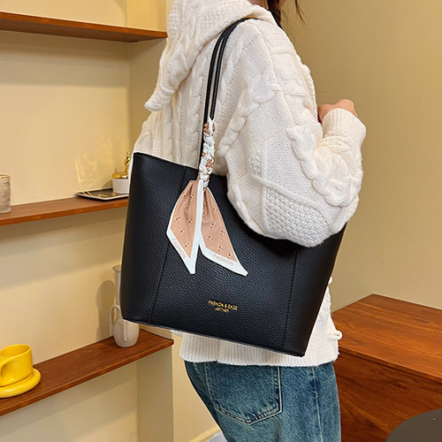 Large Capacity Bags  New Fashion Texture Shoulder Bag Solid Color Women's Bag Simple Tote Bag Commute Large Bag