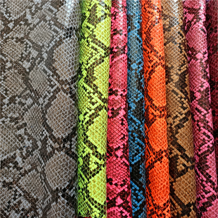 Autumn and Winter Snake Print Leather Velvet Printed Cosmetic Bags Handbags Leather Goods Shoe Materials Clothing Supplies Artificial Python Pattern