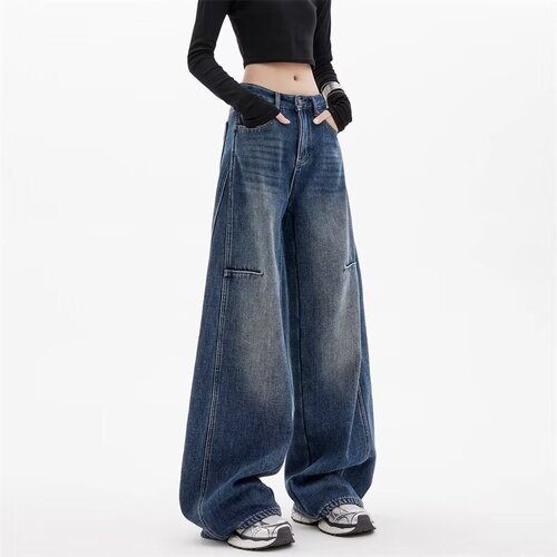 American retro cutlass jeans with broken holes for women, early and spring design, loose and slimming, wide-leg sickle pants