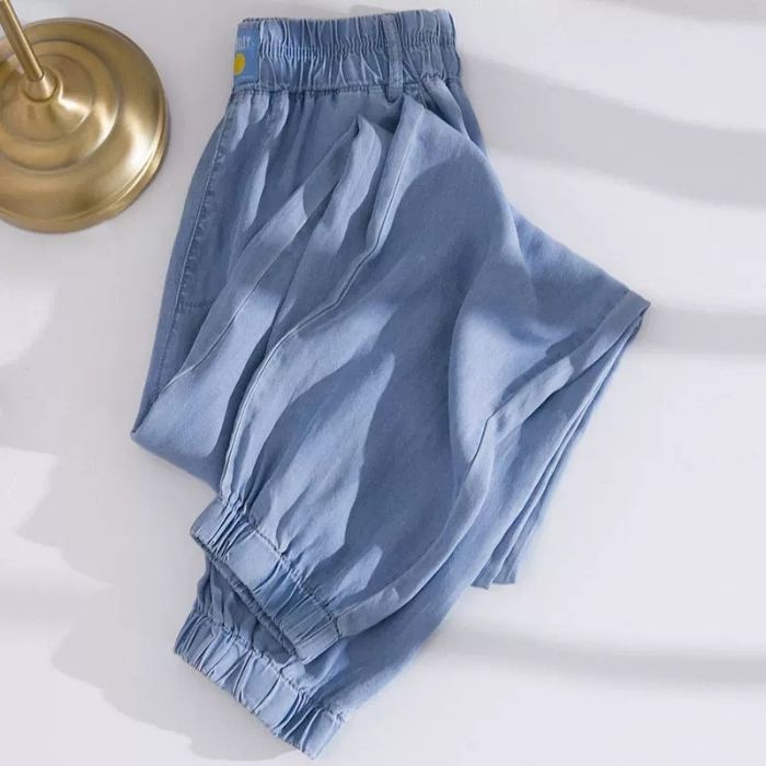 2503 웃는 얼굴 모델