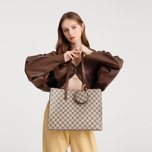 MK F包包女2023新款时尚潮托特包大包大容量百搭单肩包手提妈咪包