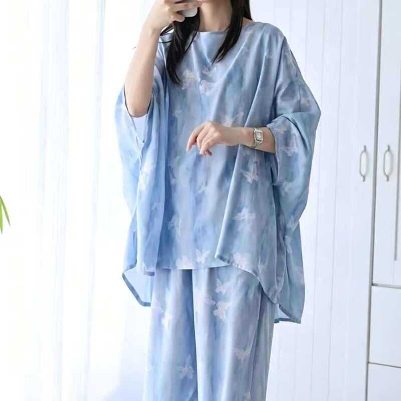 New batwing-sleeve pajamas for women, featuring a retro Chinese-style print, suitable for spring and autumn, and can be worn as loungewear; a set with double pockets New batwing-sleeve pajamas for women, featuring a retro Chinese-style print, suitable for spring and autumn, and can be worn as loungewear; a set with double pockets