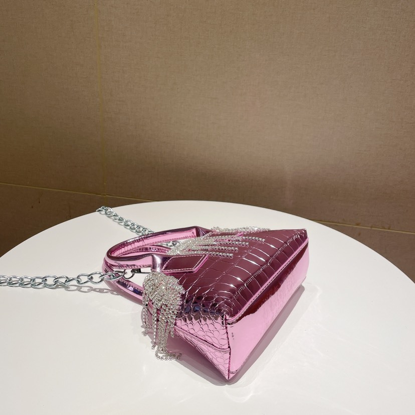 Borsa transfrontaliera femminile 2023 nuova borsa a tracolla portatile a tracolla portatile con strass fresco rosso netto coreano con catena con nappa_voghion.com