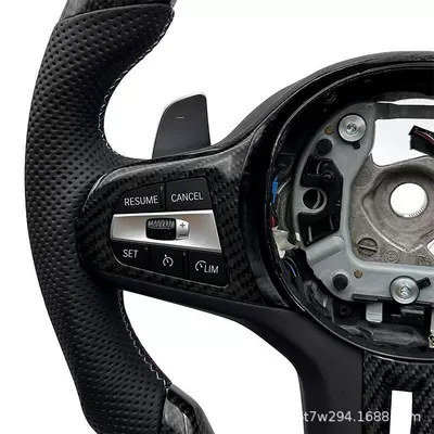F12 G82 F06 540I M4 – Steering wheel