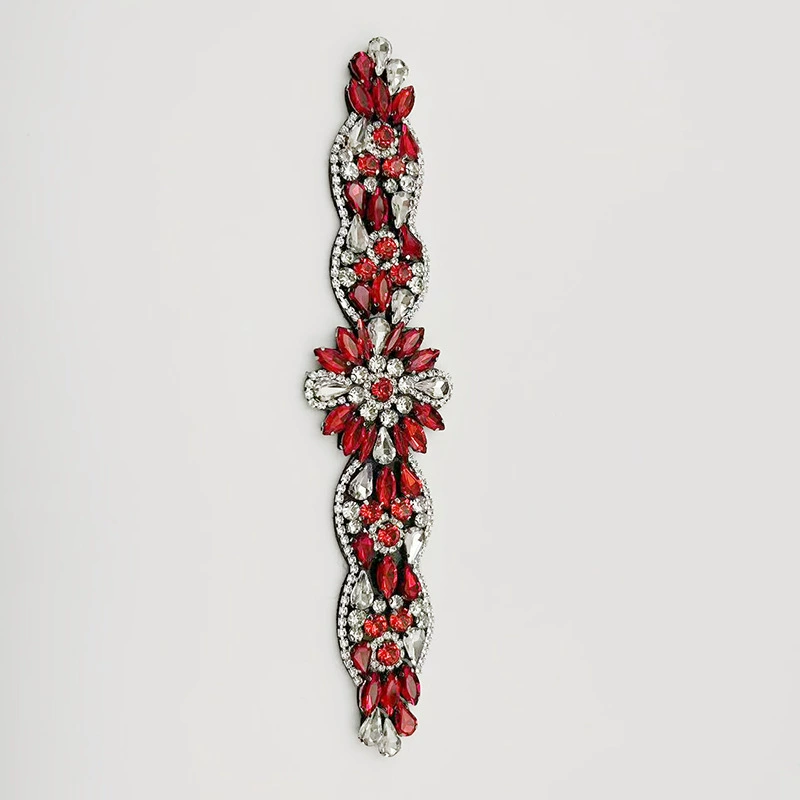 Пояс с кристаллами для женщин, новинка 2025 года, декоративный пояс для платьев, элегантный женский пояс с блестящими стразами