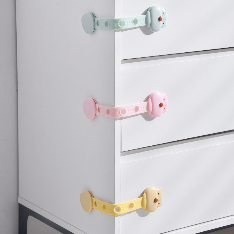 Children's protective lock for boxes