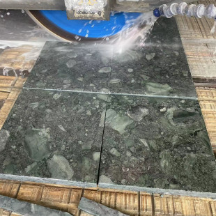 �����Ҵ󻨾Gʯ�Ġ����҃ȸɒ�� �Gɫʯ�Ĵ���ʯ��������䁰�