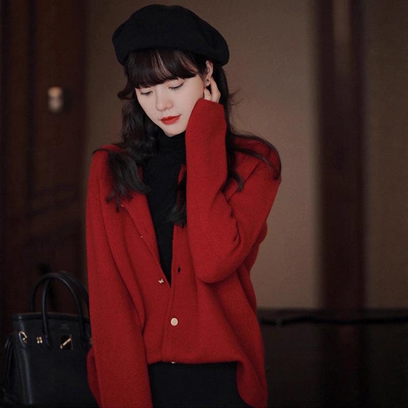 High-End Red Christmas Soft Waxy Sweater for Women in Autumn and Winter, Popular Design Niche Inner Wear, Lazy Style Knitted Cardigan High-End Red Christmas Soft Waxy Sweater for Women in Autumn and Winter, Popular Design Niche Inner Wear, Lazy Style Knitted Cardigan