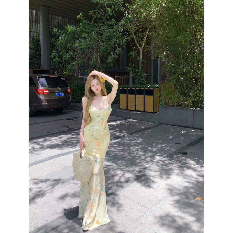 度假风绑带露背吊带连衣裙女夏季碎花裙辣妹收腰鱼尾裙子包臀长裙|undefined