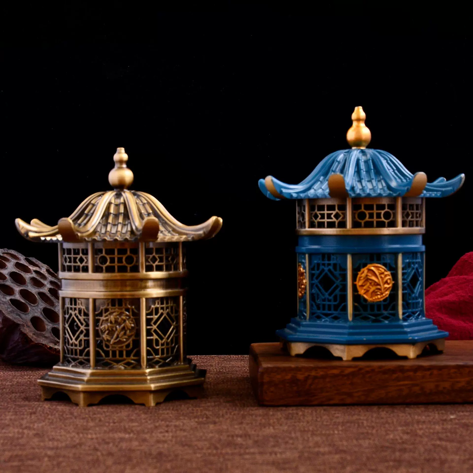 仿古香炉镂空亭子香炉复古熏香炉家居客厅办公铜香炉装饰铜器摆件