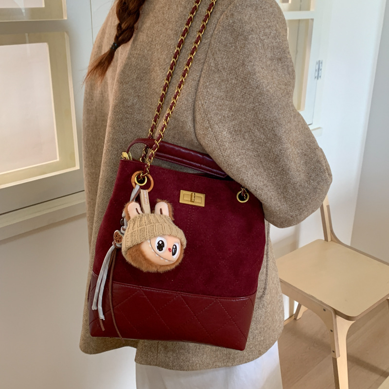 Bolsas de mujer transfronterizas, bolsas de hombro, bolsas de mano, bolsas de cadena de diamantes retro, bolsas de mochila.