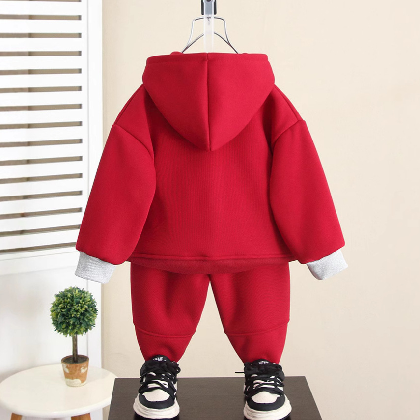 6584 traje de terciopelo para niños modelos de otoño e invierno 2025 invierno nuevo estilo para niños deportes coreanos suéter grueso ropa de moda