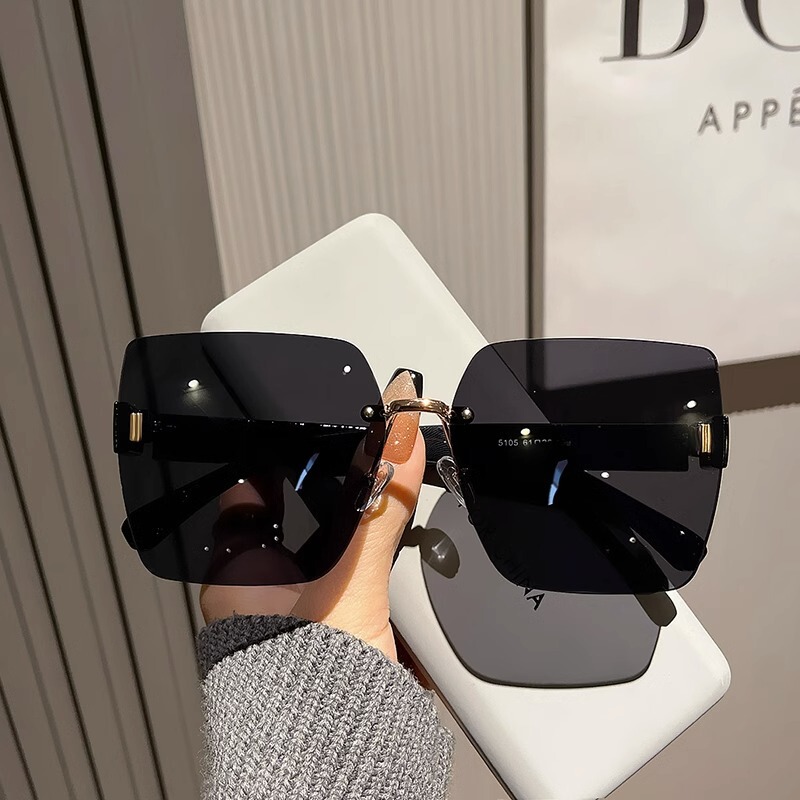 New Style Rice Nail Rimless Sunglasses for Women, High-End Sunglasses, Travel Sunshade, Internet Celebrity Square Plain Glasses, Trendy and Cool New Style Rice Nail Rimless Sunglasses for Women, High-End Sunglasses, Travel Sunshade, Internet Celebrity Square Plain Glasses, Trendy and Cool
