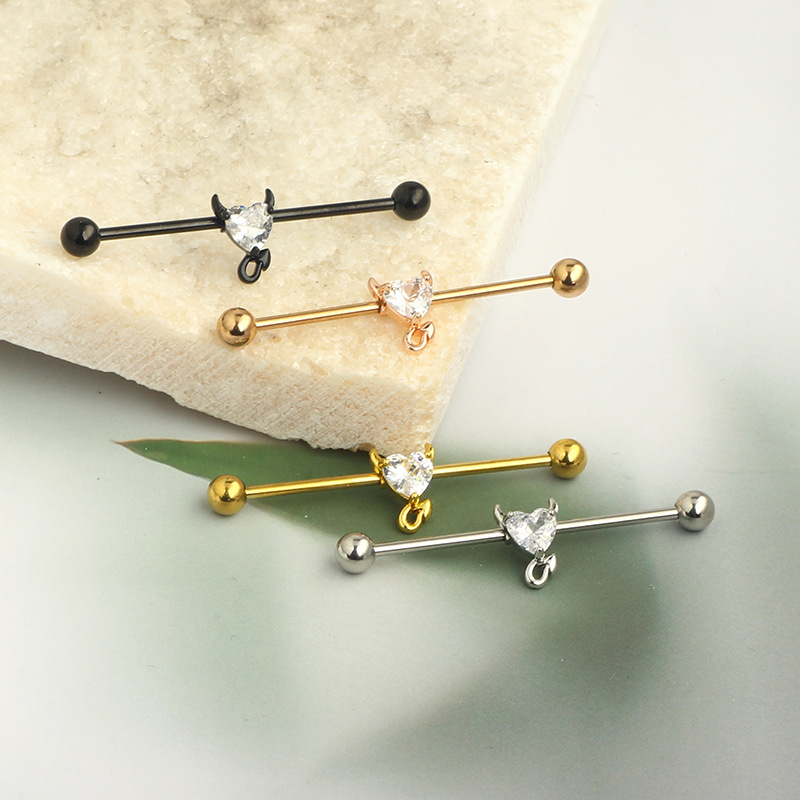 Pointed titanium steel lip stud product view