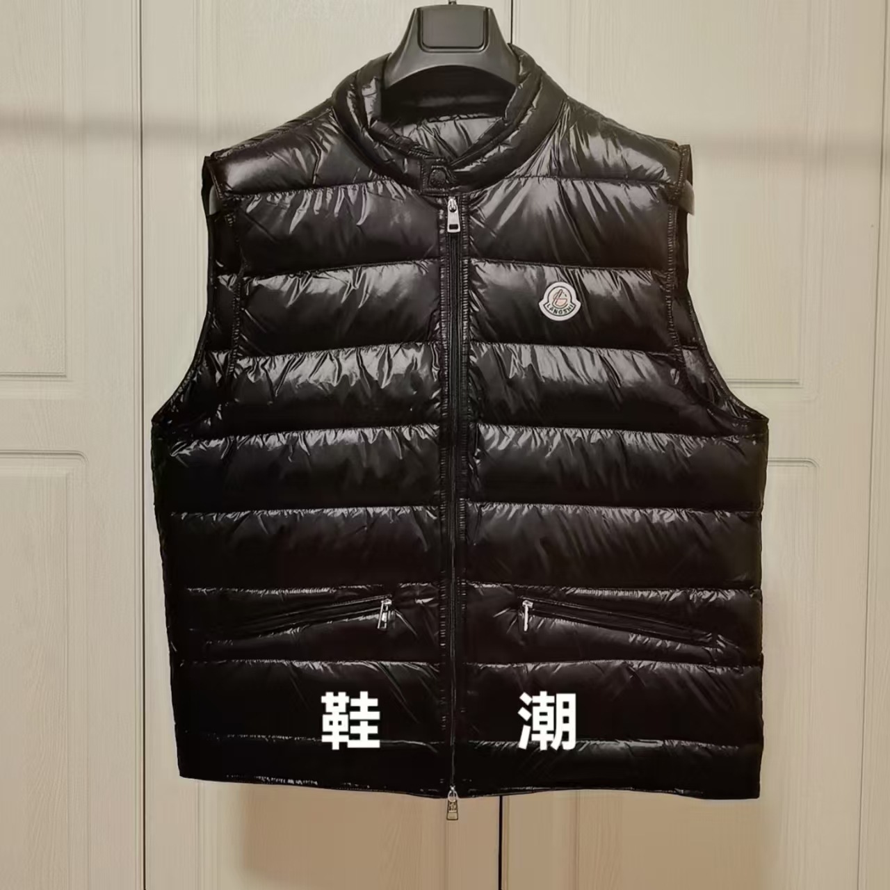 검은색